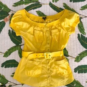 BeBe yellow/gold Short Sleeve Belted Top